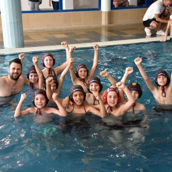 andrassyzola@gmail.com