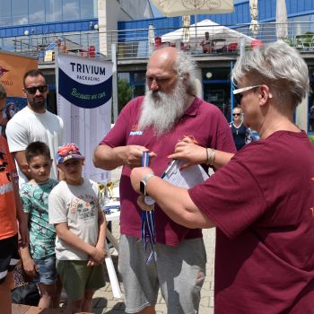 andrassyzola@gmail.com