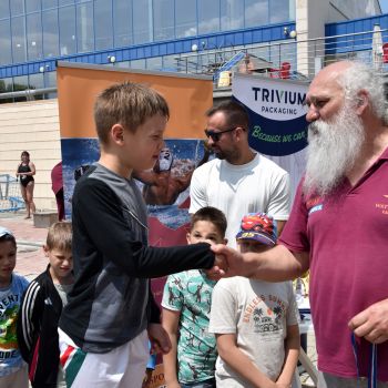 andrassyzola@gmail.com