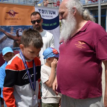 andrassyzola@gmail.com