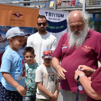 andrassyzola@gmail.com