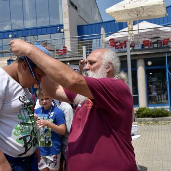 andrassyzola@gmail.com