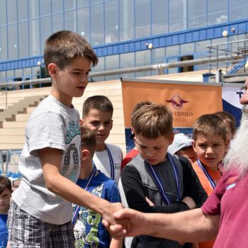 andrassyzola@gmail.com